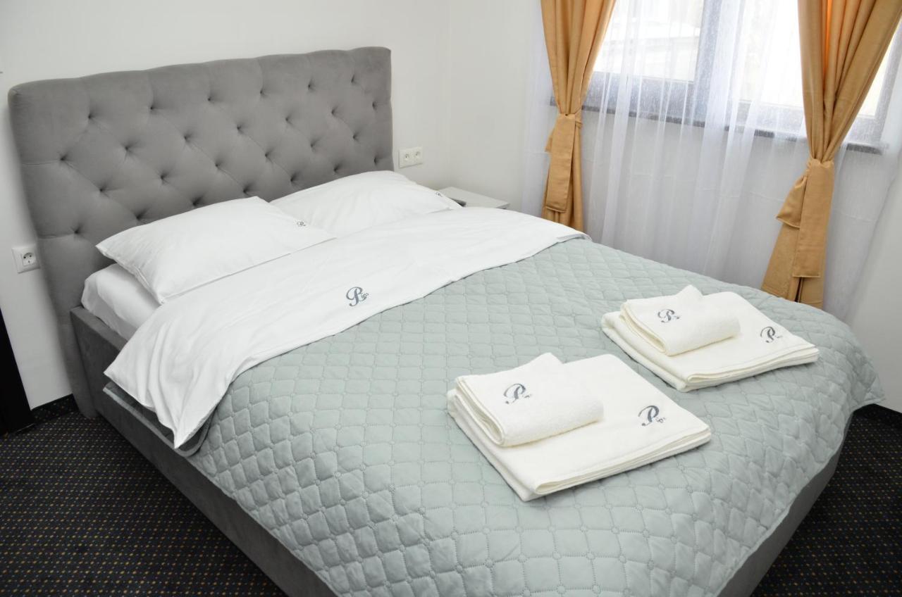 Boris House Hotel ออร์คนายโนโว่ ภายนอก รูปภาพ