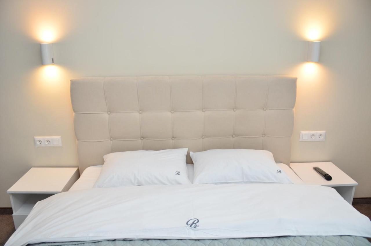 Boris House Hotel ออร์คนายโนโว่ ภายนอก รูปภาพ