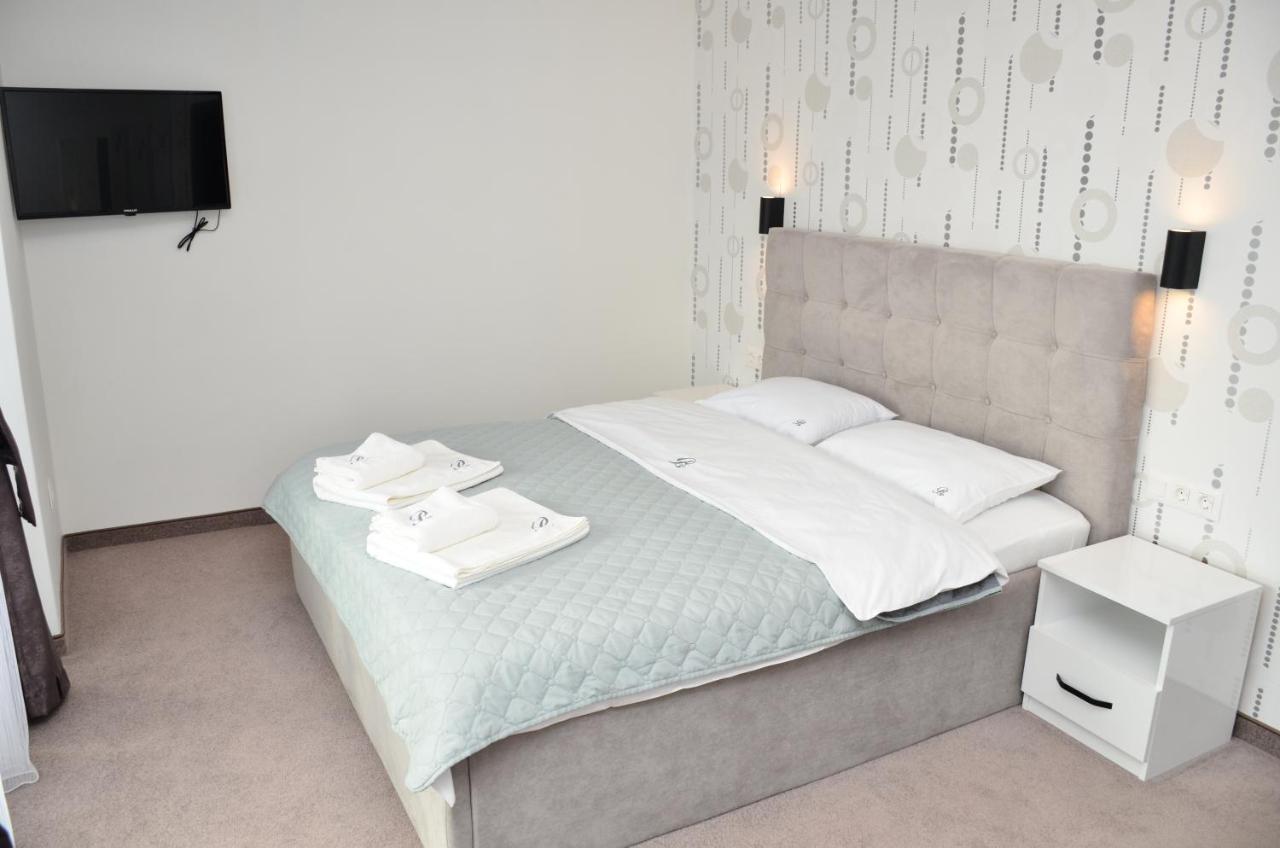 Boris House Hotel ออร์คนายโนโว่ ภายนอก รูปภาพ